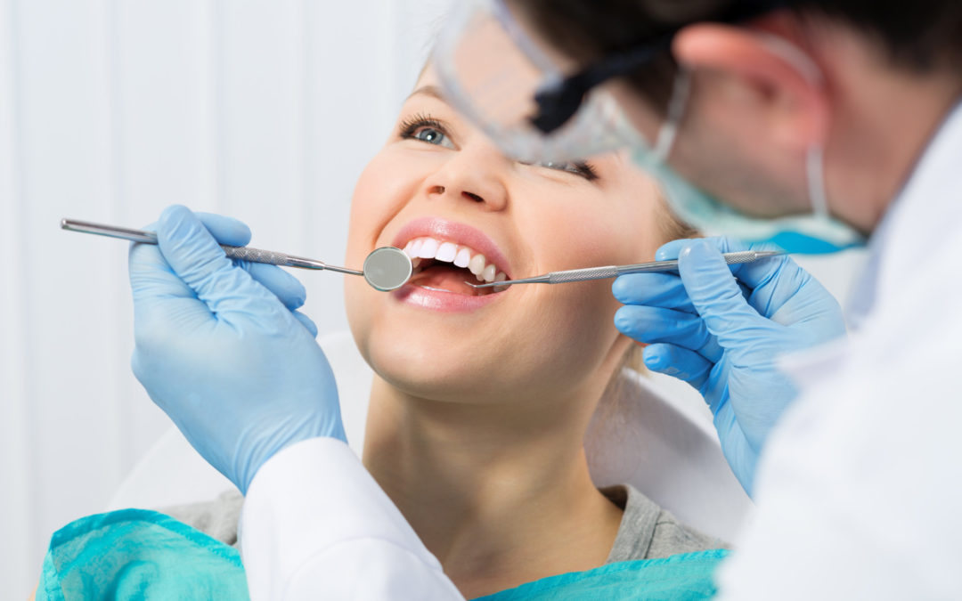 Easy Tips For A Healthy Smile: Visit Your Dentist Today