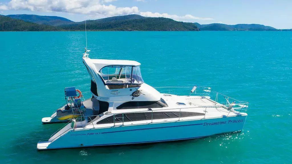 Easy Boat Charters In Melbourne